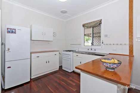 Property photo of 28 Hargreaves Road Coolbellup WA 6163