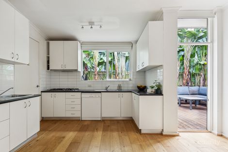 4/237-239 Balaclava Rd, Caulfield North, VIC 3161