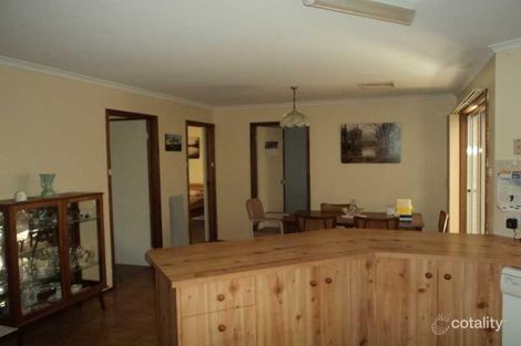 Property photo of 1 Mylson Avenue Broadford VIC 3658