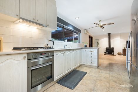 Property photo of 8 Ramsey Court Mulgrave VIC 3170