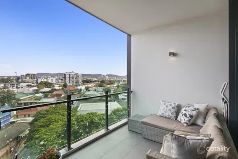 809/2-4 Edmondstone St, South Brisbane, QLD 4101