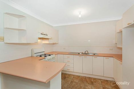 Property photo of 2/17 Mummuga Close Flinders NSW 2529