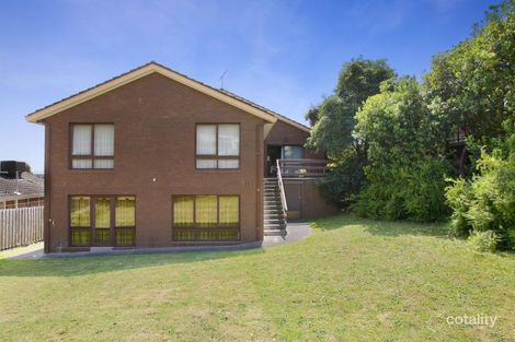 Property photo of 18 Rathmullen Quadrant Doncaster VIC 3108