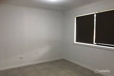 Property photo of 29 Fitzgibbon Lane Rosemeadow NSW 2560