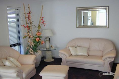 70 Sovereign Manors Cres, Rowville, VIC 3178