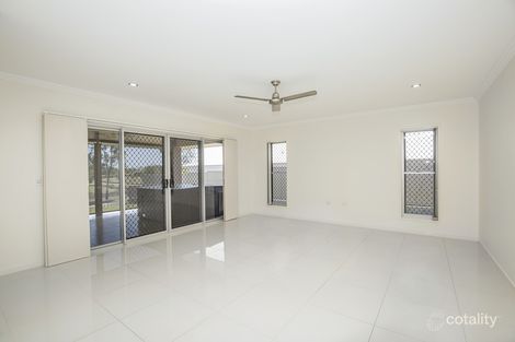 Property photo of 8 Belle Eden Drive Ashfield QLD 4670