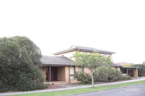 33 Winmalee Dr, Glen Waverley, VIC 3150
