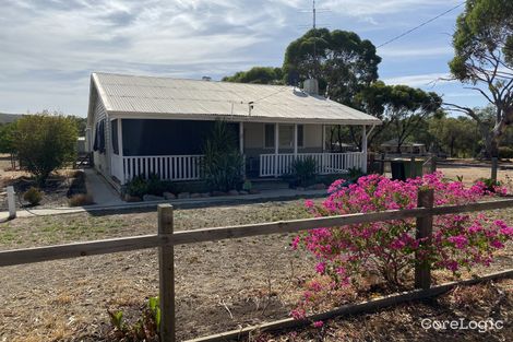 Property photo of 2 Guilfoyle Street York WA 6302