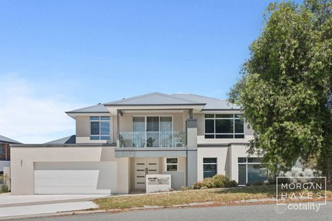 32 Second Ave, Rossmoyne, WA 6148