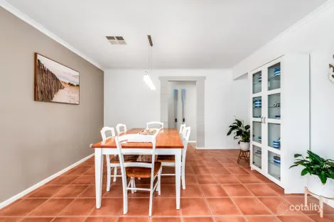 Property photo of 5 Hamilton Court Sheidow Park SA 5158