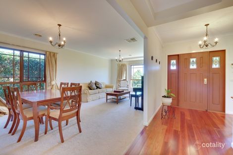 Property photo of 26 Carolyn Jackson Drive Jerrabomberra NSW 2619