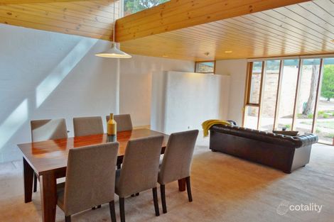 Property photo of 3 Judith Grove Mount Clear VIC 3350