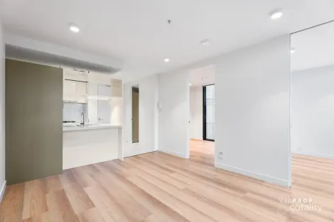 Property photo of 2802/33 Mackenzie Street Melbourne VIC 3000