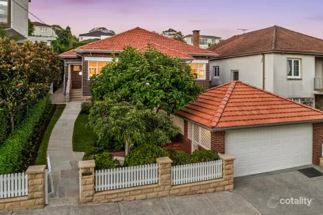 Property photo of 51 Baroona Road Northbridge NSW 2063