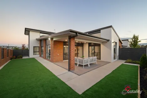Property photo of 5/1 Judith Macintosh Crescent Taylor ACT 2913