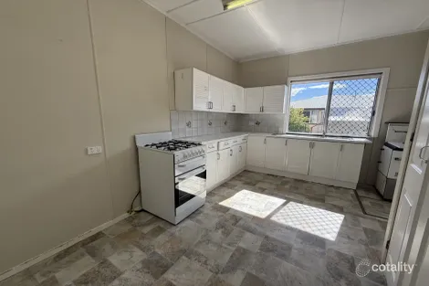 Property photo of 35 Scarlet Street Dalby QLD 4405