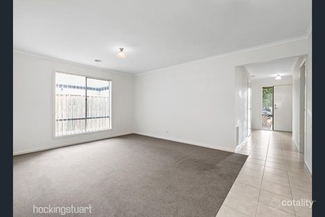 Property photo of 20 Ribbon Close Point Cook VIC 3030