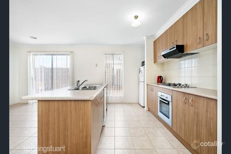 Property photo of 20 Ribbon Close Point Cook VIC 3030