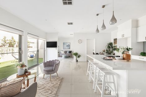 Property photo of 8 Stuart Court Balwyn North VIC 3104