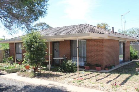 292 High St, Kangaroo Flat, VIC 3555