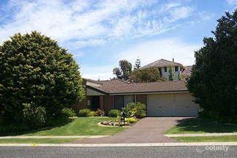 9 Currajong Rd, Duncraig, WA 6023