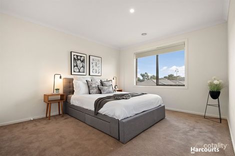 Property photo of 15 Caleana Court Cranbourne North VIC 3977