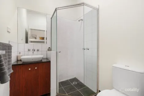 Property photo of 9 Cavalry Circuit Maribyrnong VIC 3032