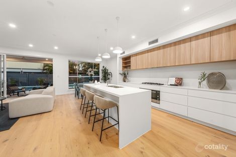 Property photo of 10 Ormiston Grove Ormiston QLD 4160