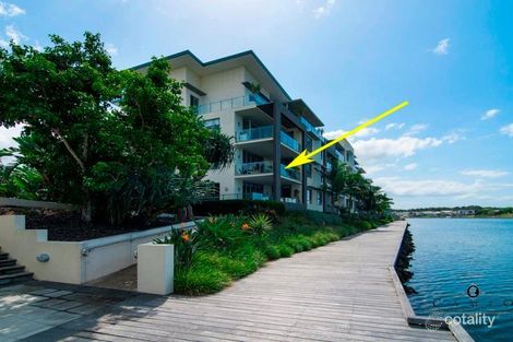 Property photo of 426/3 Pendraat Parade Hope Island QLD 4212