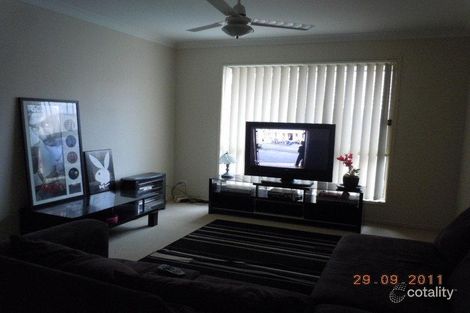 Property photo of 16 Rhiannon Drive Flinders View QLD 4305