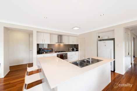 Property photo of 205 Gibson Crescent Bellbowrie QLD 4070