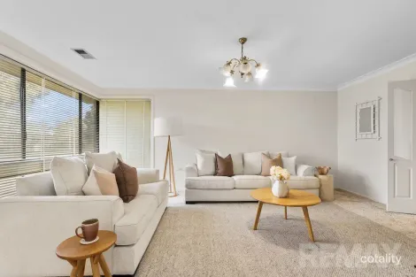 Property photo of 26 Nicholi Crescent Lake Albert NSW 2650