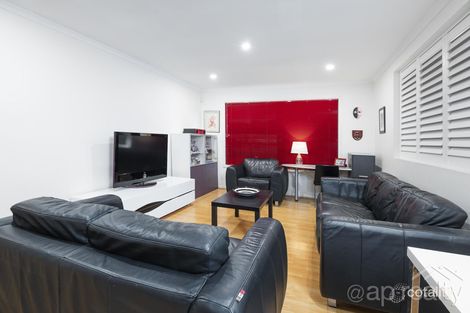 Property photo of 2 Ithaca Way Forest Lake QLD 4078