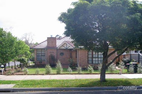 25 Houston Ave, Strathmore, VIC 3041