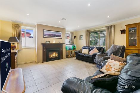 Property photo of 21 Cromwell Lane Cranbourne East VIC 3977