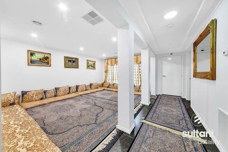Property photo of 5 Merribah Way Cranbourne West VIC 3977