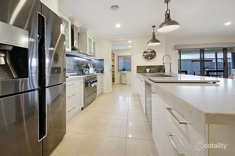 Property photo of 12 Pioneer Place Thurgoona NSW 2640