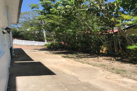 Property photo of 37 Victoria Street Indooroopilly QLD 4068