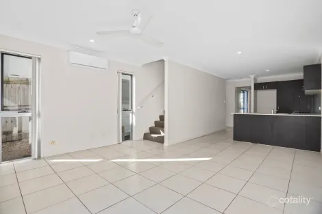 Property photo of 8/20 Bedford Road Pimpama QLD 4209