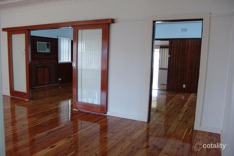 Property photo of 53 Cumberland Road Ingleburn NSW 2565