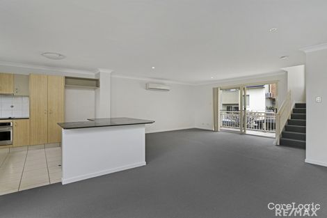 Property photo of 10/13 Mapleton Circuit Varsity Lakes QLD 4227