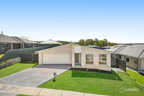 6 DAUNT ST, FARLEY, NSW 2320