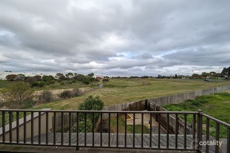 Property photo of 4/12 Merlynston Close Dallas VIC 3047