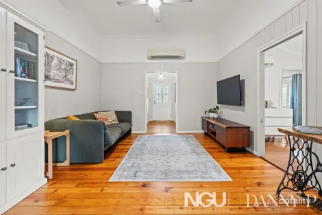 Property photo of 30 Holt Street Brassall QLD 4305