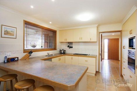 Property photo of 3 Shelley Close Grovedale VIC 3216