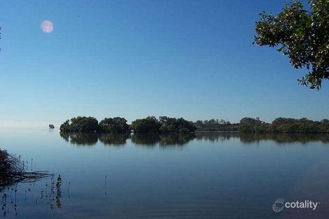 Property photo of 843 Esplanade Lota QLD 4179