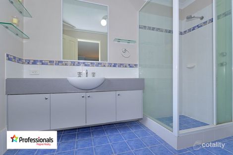 Property photo of 4 Woodlea Place Sawyers Valley WA 6074