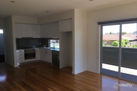 1/3 Gladstone Pde, Glenroy, VIC 3046