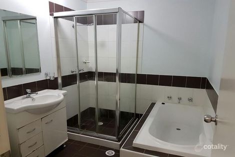 Property photo of 2/2 Memphis Crescent Toongabbie NSW 2146