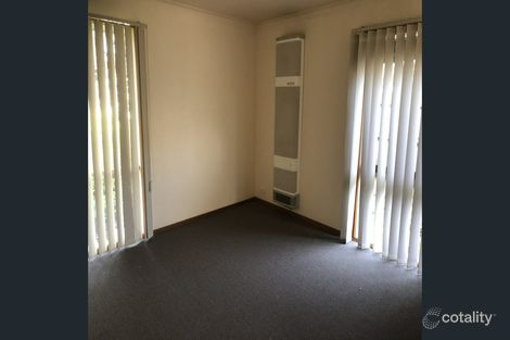 Property photo of 45 Kennington Park Drive Endeavour Hills VIC 3802